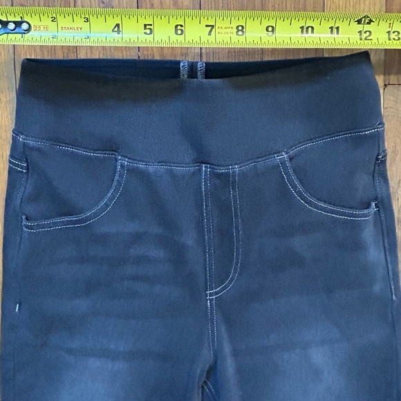 Halara | Black Pull On Flare Leg Leggings / Jeans Size Small - Picture 6 of 8